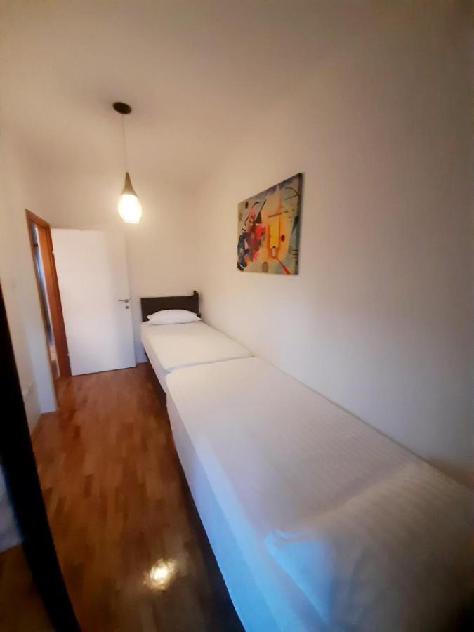 Appartement Maximus 2 à Čakovec Extérieur photo